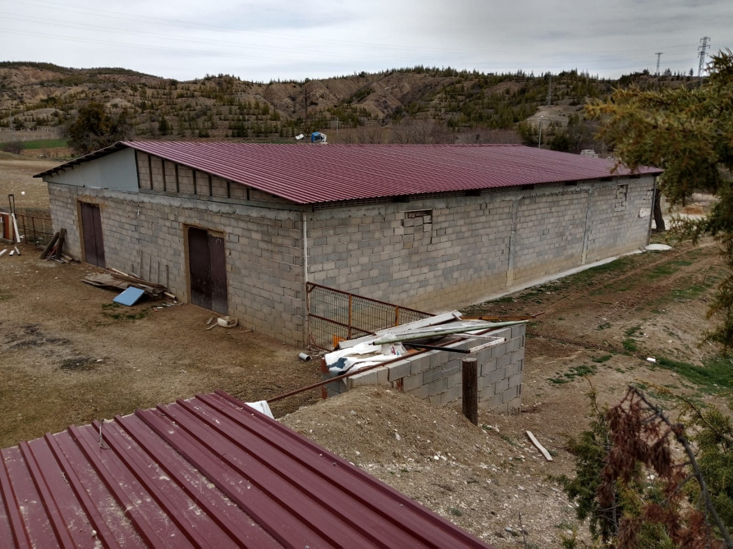 DOĞAL GÜZELLİKLERLE KAPLI BAŞARAKAVAK KÖYÜNDE YATIRIM FIRSATI